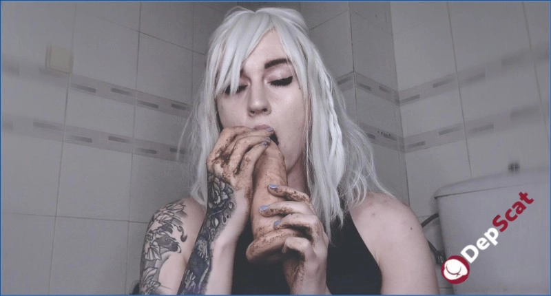 Download Vintage Mistress in HD Scat-Shop Exclusive Poop Scene DepScat.com