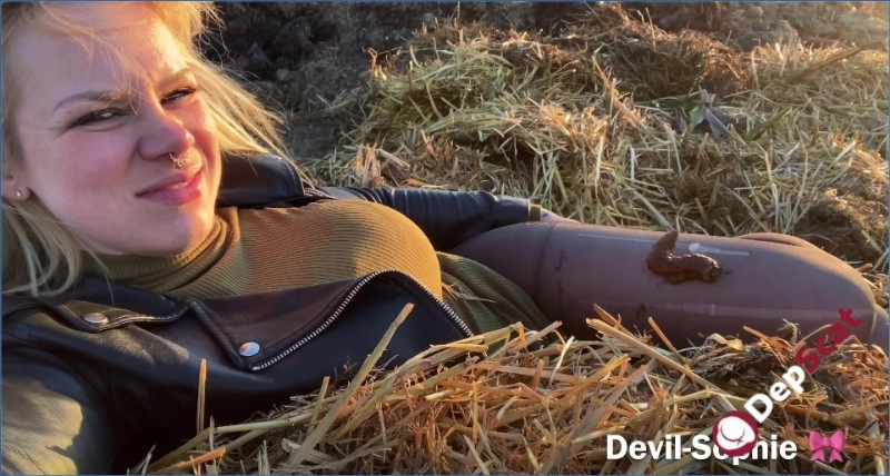 Download Exclusive Germany Release: Devil Sophie and SteffiBlond in Intense Masturbation and Fingering Scene from DepScat