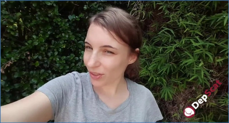 Download LittleMissKinky Solo Foot Play in FullHD 1080p from DepScat