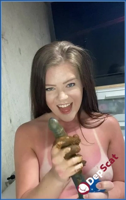 Download Intense Dildo Cleaning and Pee Play with Sly Fox from DepScat