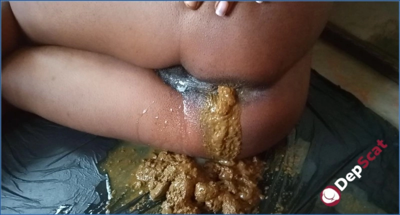 Download Ebony Princess Delivers Wild Pissing and Shitting Performance in FullHD 1080p from DepScat
