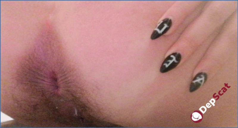 Badkitty España Delivers Intense Pee and Poop in FullHD Quality