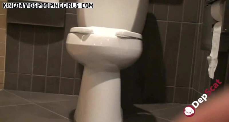 Download Netherlands Exclusive: Alina, Demi, Aspen Intense Pooping HD from DepScat