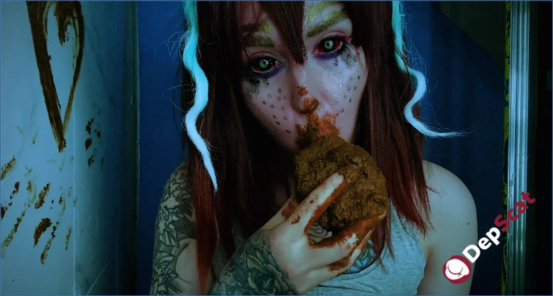 Dirty Betty's Scat Fetish in Russian UltraHD 4K Video