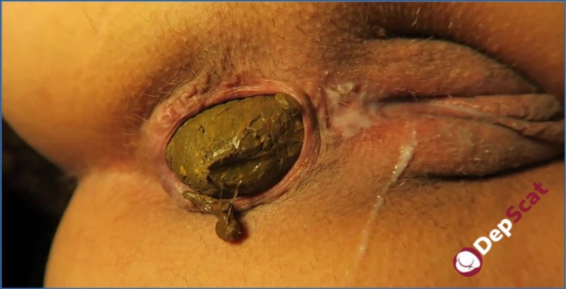 Blonde Goddess Dominates in FullHD Femdom and Toilet Slave Session