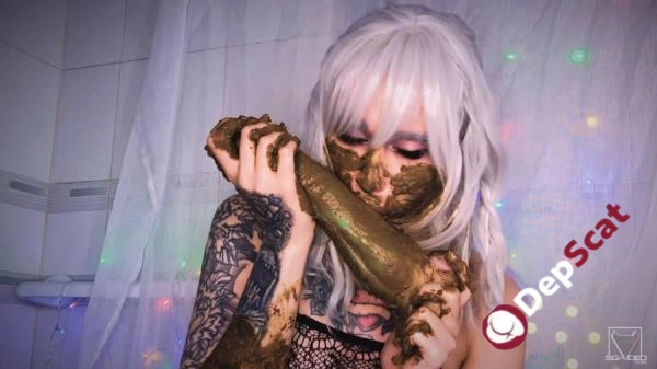 Betty's FullHD Erotic Masturbation and Scat Session