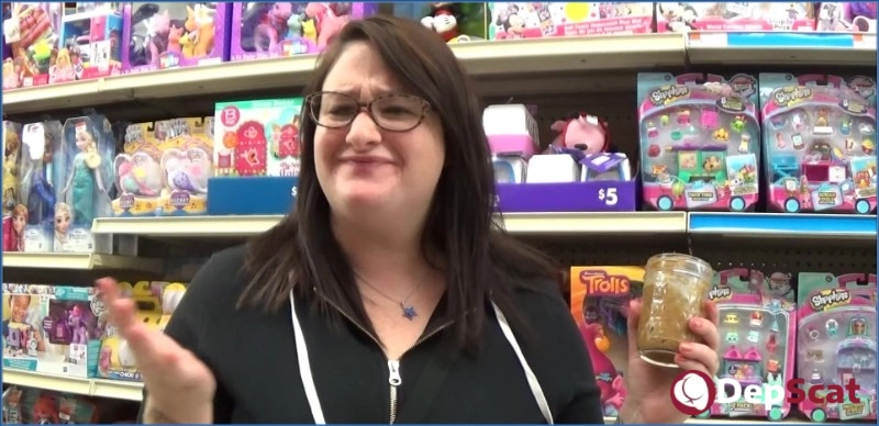 Samantha Starfish - Eating Shit In A Public Store! - Shit Eating, Shitting - FullHD 1080p