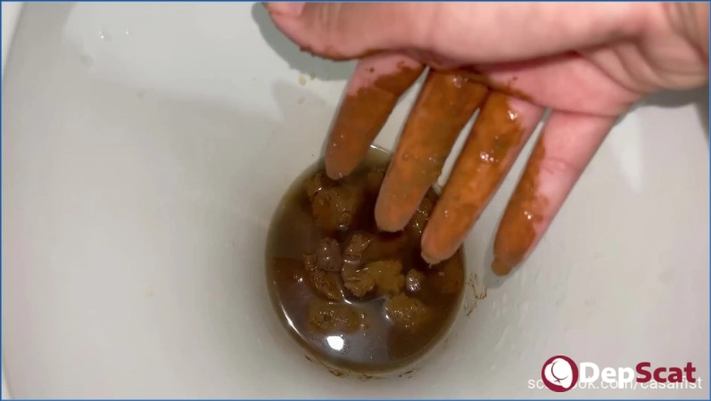 Download Coco in the Toilet - Casal Fist FullHD 1080p from DepScat