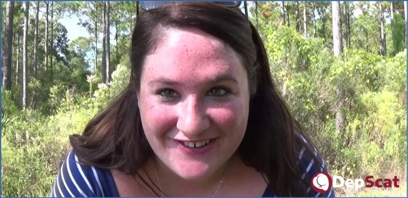 Raw Femdom Scat: Hiking Diaper Pooping with Samantha Starfish