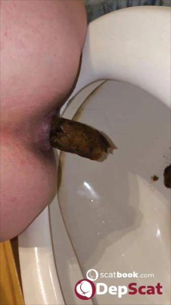 Download Malafalda's Scat Fiesta in Spain, HD DepScat.com