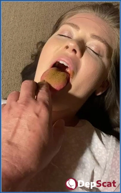 Download Foxness Delivers Scat and Kaviar - Intense SiteRip Scene DepScat.com