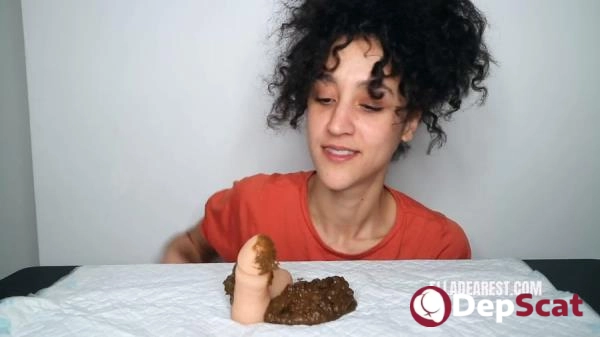 Download Defecation Solo with Ella Dearest in PEE PEE POO PLAY [HD 720p] DepScat.com
