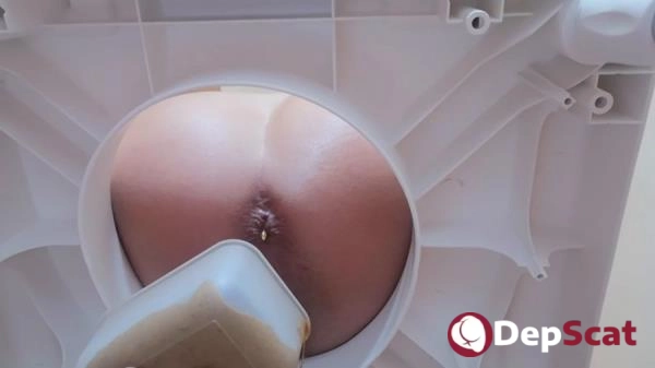 Intense Scat Play in HD Featuring Spanish Star