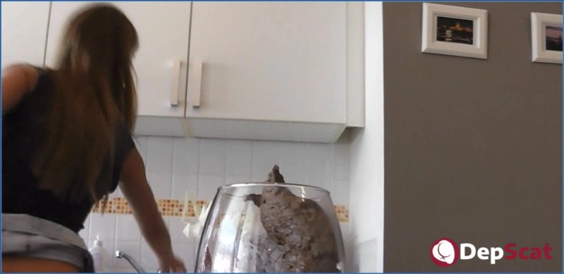 Download Shit Coktail - Scat, Pissing - FullHD 1080p (172.1 MB) from DepScat