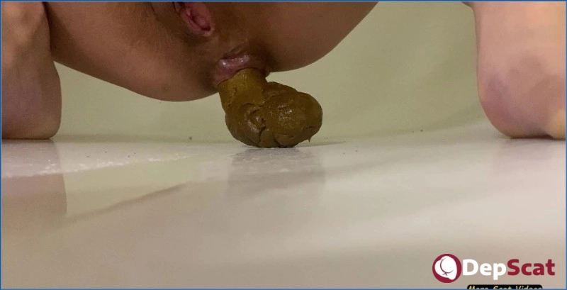 Download Veronika's Hardcore Scat Tale in FullHD: A Southern Gothic Yarn from DepScat