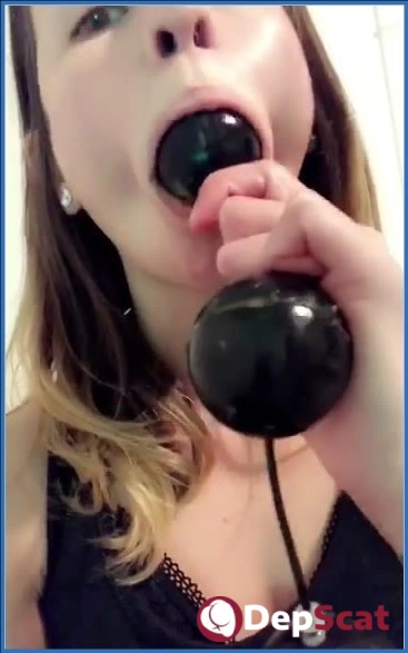 Download LilbuttLex Anal Beads ATM Scat Vid in HD DepScat.com