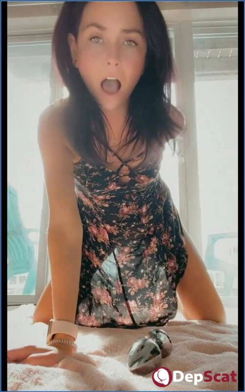 Download LilbuttLex, SluttyLittleLex in Plug Play 2 View- Scat Femdom- FullHD 1080p DepScat.com