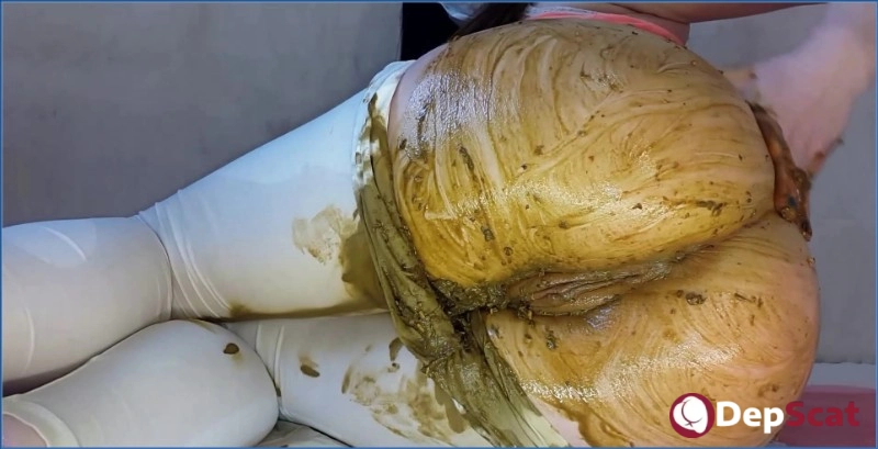 Download Anna Coprofield - White Leggings Diarrhea - Scat, POV - FullHD 1080p from DepScat