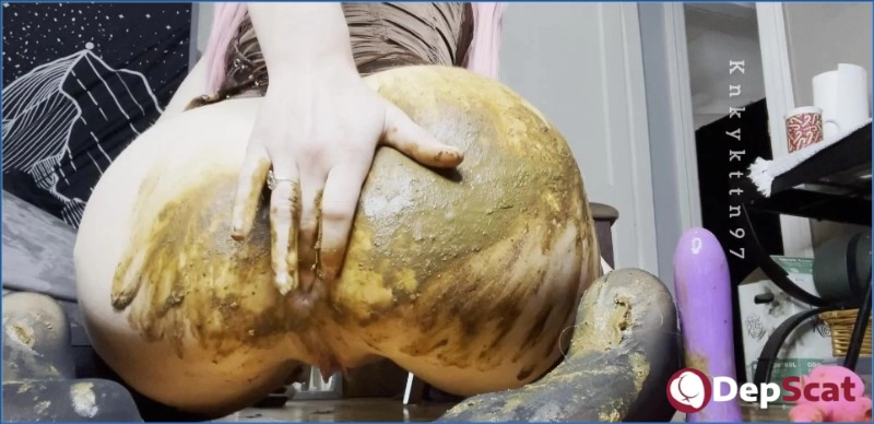 Download KnkyKttn97's Extreme Foot Domination in FullHD 1080p from DepScat