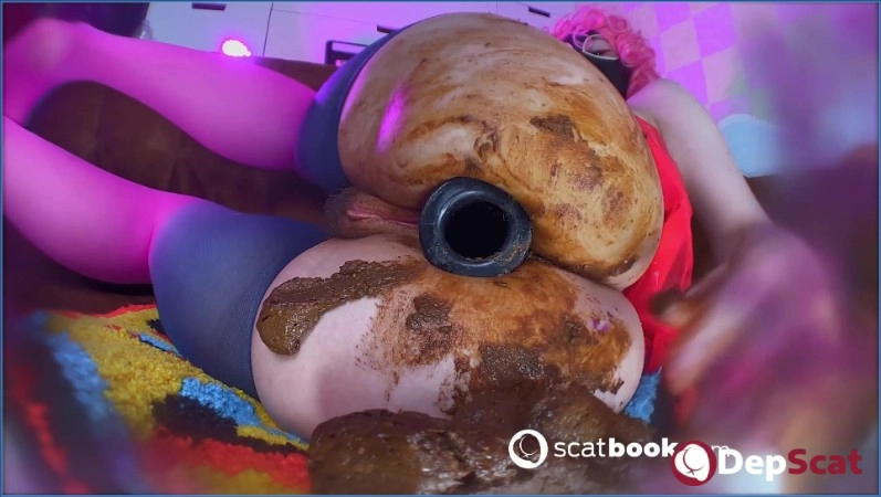 Download Sweet Betty Parlour in Today I am your Mommy Scat, FullHD 1080p from DepScat