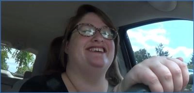 Samantha Starfish Has a Poop Accident in Her Car- Femdom Scat